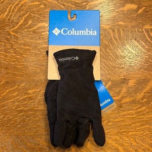 Columbia 100% Polyester Black Gloves, NWT!!!
